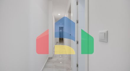 Современная квартира в Торревьехе всего в нескольких шагах от пляжа — 3 спальни, 2 ванной комнаты и патио в ÑÐµÐ½Ñ