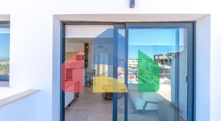 НОВЫЙ ЖИЛОЙ КОМПЛЕКС БУНГАЛО В ЛОС БАЛКОНЕС