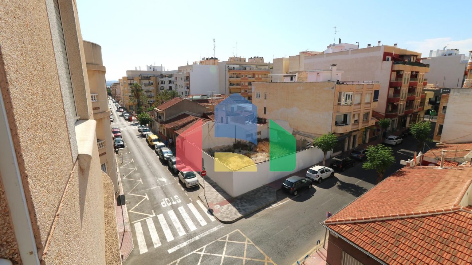 Широкая квартира в центре с тремя спальнями в Тореевьехе