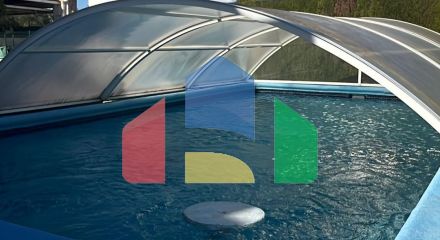 ВИЛЛА ПАРЕАДА С УЧАСТКОМ 412 М2 И ПРИВАТНЫМ БАССЕЙНОМ. 4 СПАЛЬНИ. 2 ВАННЫЕ. ПЛОЩАДЪ ДОМА 192 М2.