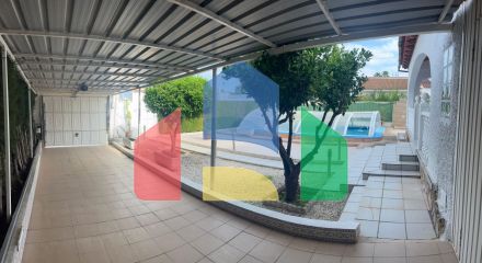 ВИЛЛА ПАРЕАДА С УЧАСТКОМ 412 М2 И ПРИВАТНЫМ БАССЕЙНОМ. 4 СПАЛЬНИ. 2 ВАННЫЕ. ПЛОЩАДЪ ДОМА 192 М2.