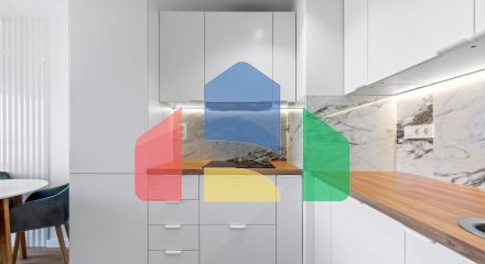 RENOVATED APARTMENT WITH SEA VIEWS! 2 BEDROOMS, 2 BATHROOMS. COMMUNAL POOL. BEACH 500 METERS AWAY.