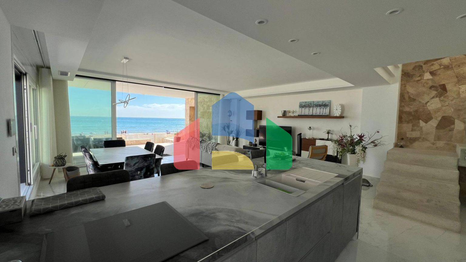 Великолепная ВИЛЛА У МОРЯ, ЛА МАТА