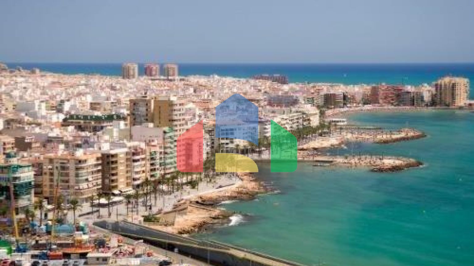 НОВЫЕ ВИЛЛЫ В ТОРРЕВЬЕХЕ