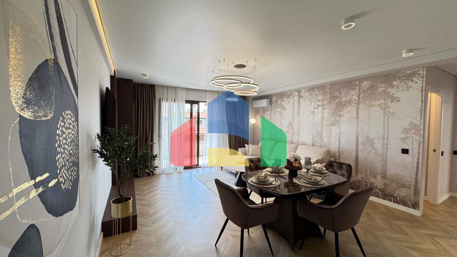 КВАРТИРА НА ПЕРВОЙ ЛИНИИ ПОСЛЕ КАП. РЕМОНТА! ПРЯМОЙ ВИД НА МОРЕ! 3 СПАЛЬНИ. 2 ВАННЫЕ. 90 М2.