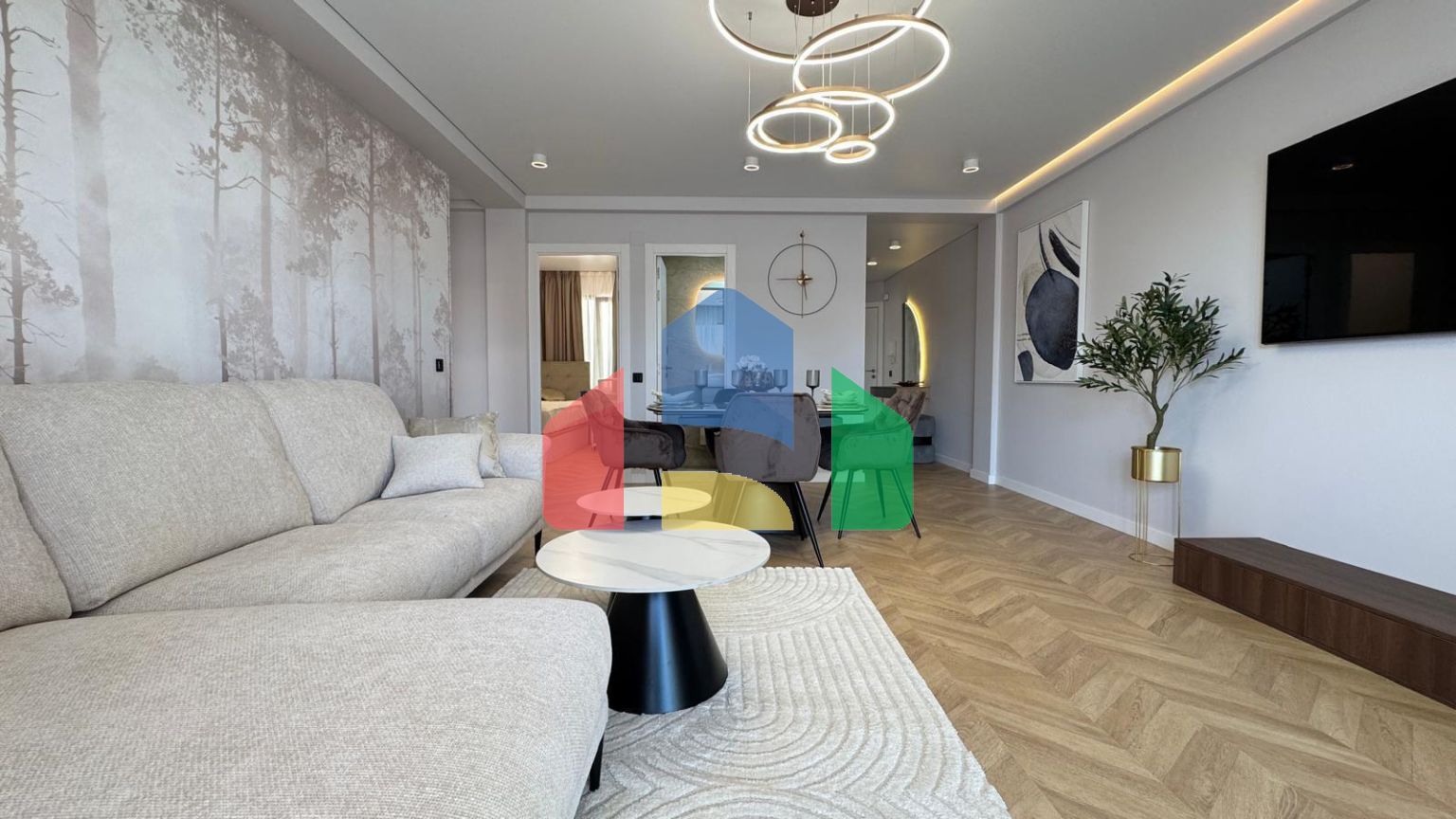 КВАРТИРА НА ПЕРВОЙ ЛИНИИ ПОСЛЕ КАП. РЕМОНТА! ПРЯМОЙ ВИД НА МОРЕ! 3 СПАЛЬНИ. 2 ВАННЫЕ. 90 М2.