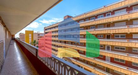 АПАРТАМЕНТЫ ВОЗЛЕ ПЛЯЖА. 3 СПАЛЬНИ. 2 ВАННЫЕ КОМНАТЫ. ТЕРРАСА 23 М2. ПЛЯЖ В 300 М.