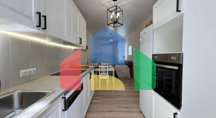 БУНГАЛО ПОСЛЕ КАПИТАЛЬНОГО РЕМОНТА С УЧАСТКОМ 31 М2. 2 СПАЛЬНИ. 1 ВАННАЯ КОМНАТА. С ПЛОЩАДЪЮ 44 М2.