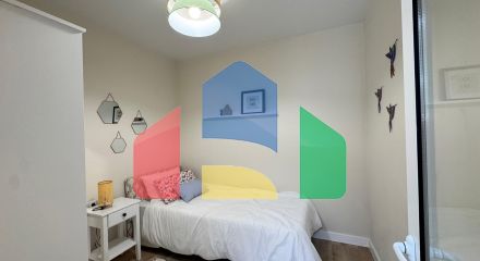 БУНГАЛО ПОСЛЕ КАПИТАЛЬНОГО РЕМОНТА С УЧАСТКОМ 31 М2. 2 СПАЛЬНИ. 1 ВАННАЯ КОМНАТА. С ПЛОЩАДЪЮ 44 М2.