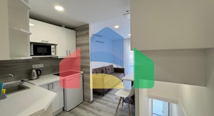 БУНГАЛО ВЕРХНИЙ ЭТАЖ ДУПЛЕКС ПОСЛЕ РЕМОНТА! 105М2. 2 СПАЛЬНИ. 2 ВАННЫЕ КОМНАТЫ. РАЗДЕЛЕН НА ДВА БУНГАЛО ДЛЯ ÐÐÐÐÐÐ