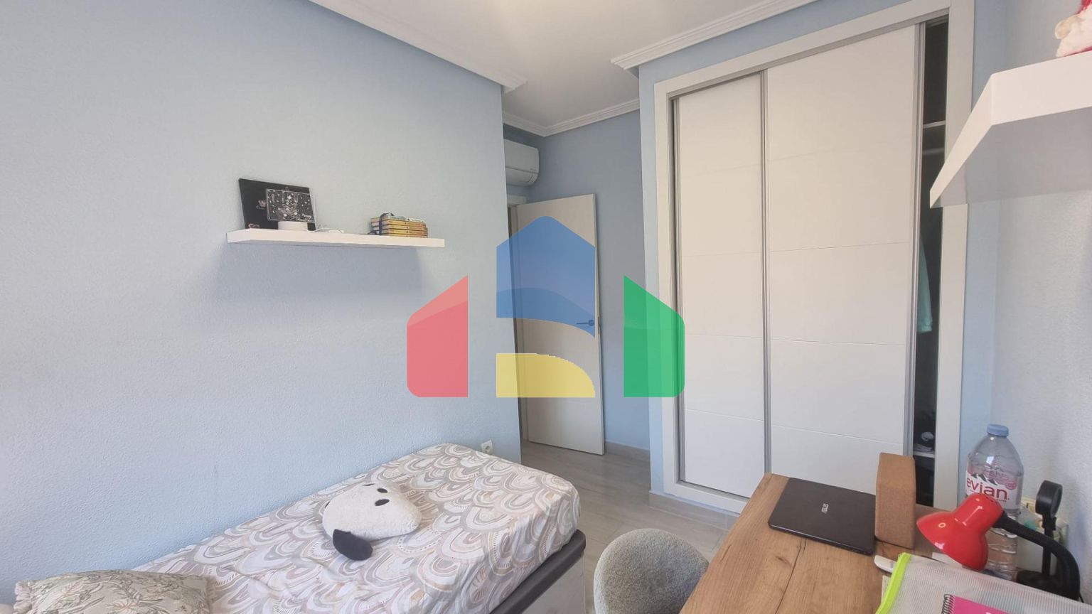 Апартаменты в Торревьеха ID A10673