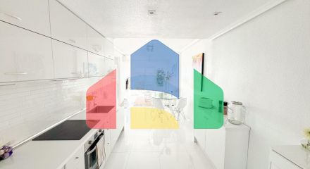 Luxurious Penthouse in Torrevieja with Breathtaking Seaview!