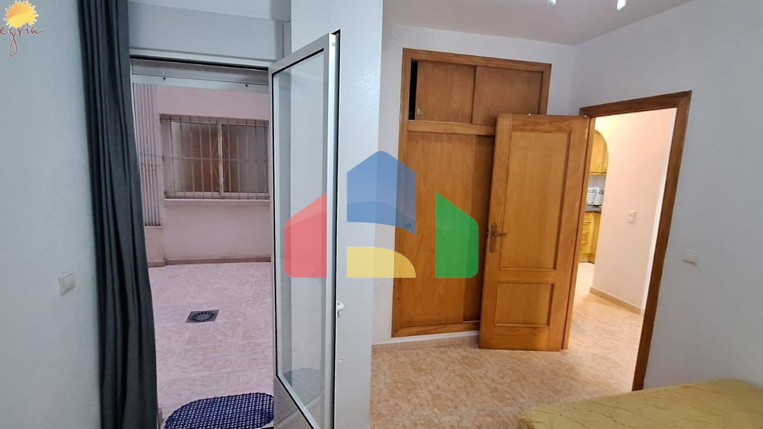 Уютная квартира на первом этаже в Парке Наций Торревьеха