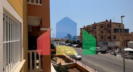 Эксклюзивная квартира в жилом комплексе с общественным бассейном и близостью к пляжу