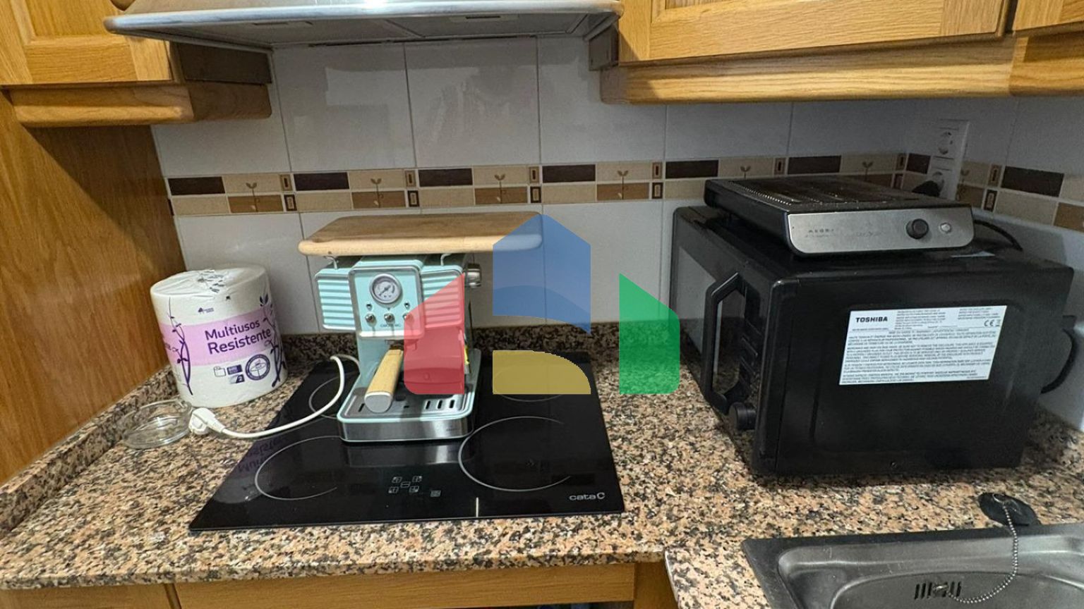 Эксклюзивная квартира в жилом комплексе с общественным бассейном и близостью к пляжу