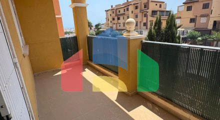 Эксклюзивная квартира в жилом комплексе с общественным бассейном и близостью к пляжу