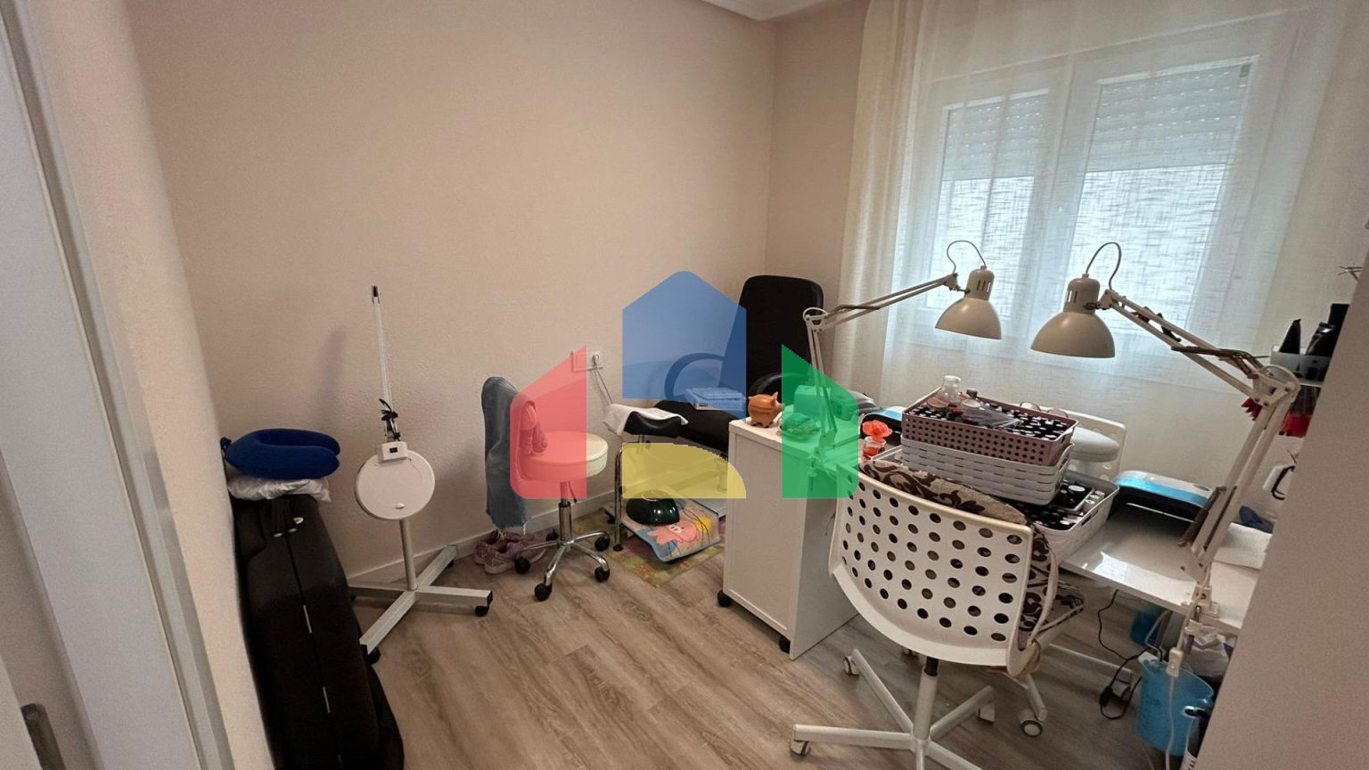 КВАРТИРА ПОСЛЕ РЕМОНТА. ПАРК НАЦИЙ. 2 СПАЛЬНИ. 1 ВАННАЯ. ОБЩИЙ БАССЕЙН.