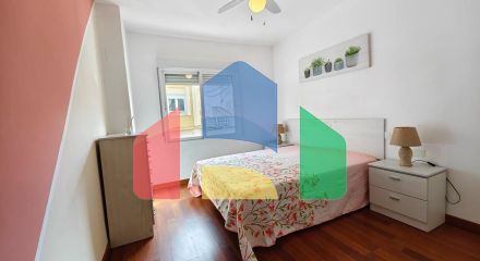 АПАРТАМЕНТЫ В 300 МЕТРАХ ОТ ПЛЯЖА И ПЛОЩЯДЬЮ 108 М2. 3 СПАЛЬНИ. 2 ВАННЫЕ КОМНАТЫ.