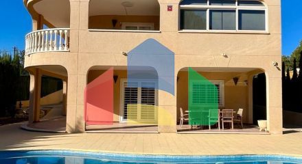 Villa in Torrevieja ID B10467