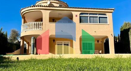 Вилла в Торревьеха ID B10467