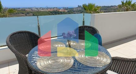 Фантастический и красивый таунхаус в Lomas de Cabo Roig, Orihuela Costa