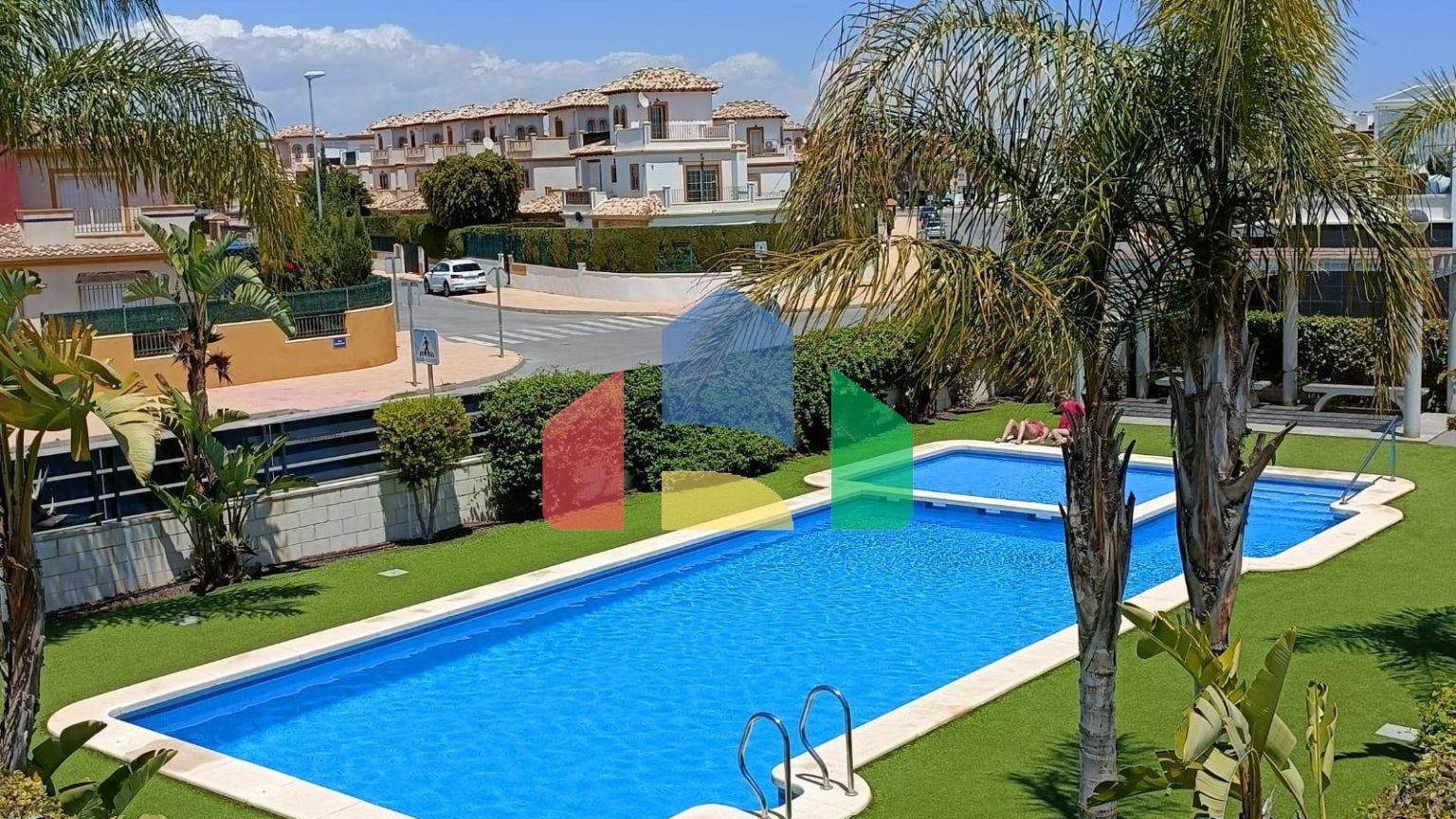 Фантастический и красивый таунхаус в Lomas de Cabo Roig, Orihuela Costa