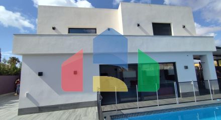 Вилла в Торревьеха ID B10371