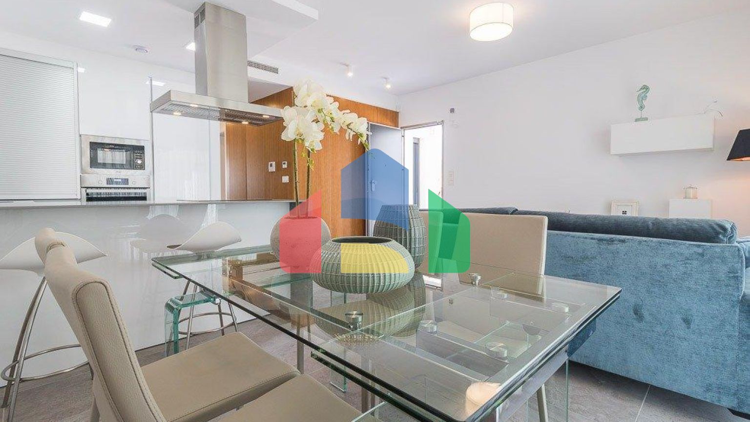 Новый жилой комплекс в Лос Балконес (Торревьеха)