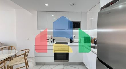 ПЕНТХАУС В КОМПЛЕКСЕ ALEGRIA XIX С ПРИВАТНЫЙ СОЛЯРИЕМ 35 М2!  2 СПАЛЬНИ. 2 ВАННЫЕ. ПЛОЩАДЪ 133М2. БАССЕЙН! ФИНСКАЯ САУНА! Ð