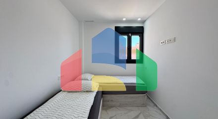 ПЕНТХАУС В КОМПЛЕКСЕ ALEGRIA XIX С ПРИВАТНЫЙ СОЛЯРИЕМ 35 М2!  2 СПАЛЬНИ. 2 ВАННЫЕ. ПЛОЩАДЪ 133М2. БАССЕЙН! ФИНСКАЯ САУНА! Ð