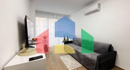 Exclusive studio with renovation, 200 m. to the beach