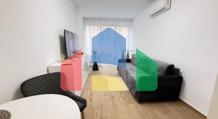 Exclusive studio with renovation, 200 m. to the beach