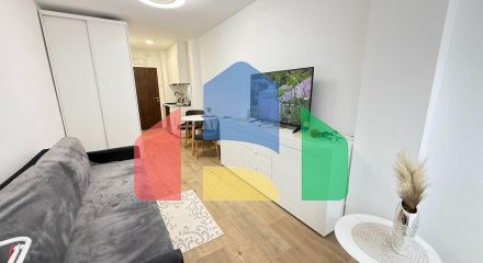 Exclusive studio with renovation, 200 m. to the beach