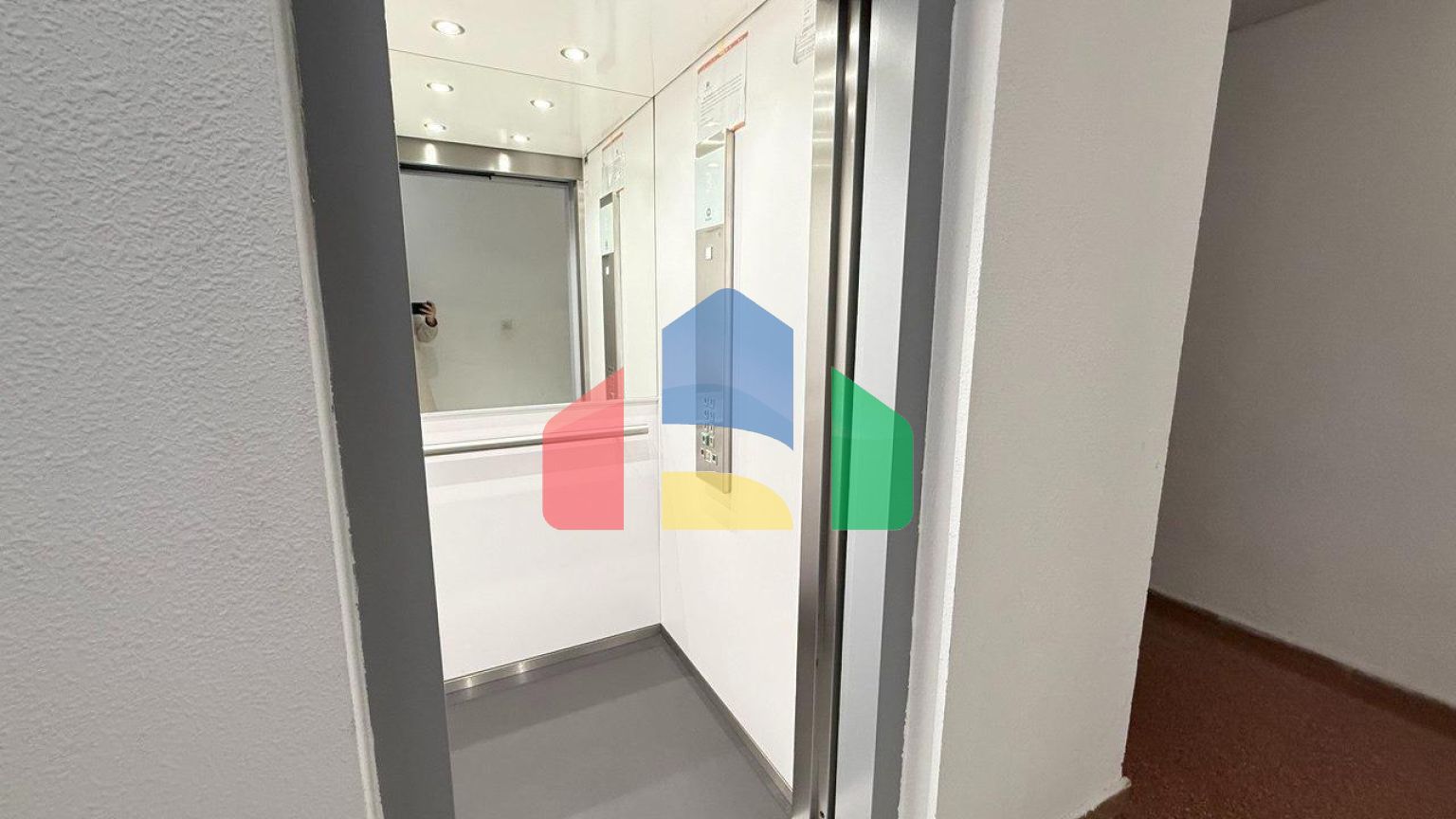 Эксклюзивная студия с ремонтом, 200 м. до пляжа