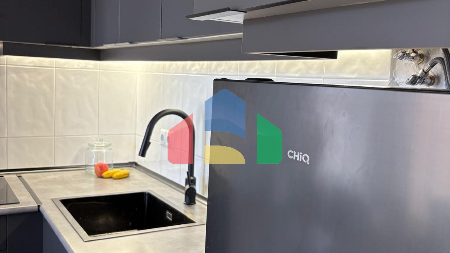 Квартира-пентхаус, с ремонтом, рядом с пляжем Дель Кура.