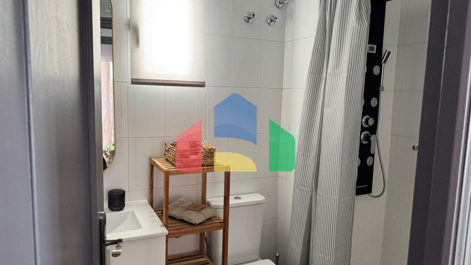 Квартира-пентхаус, с ремонтом, рядом с пляжем Дель Кура.