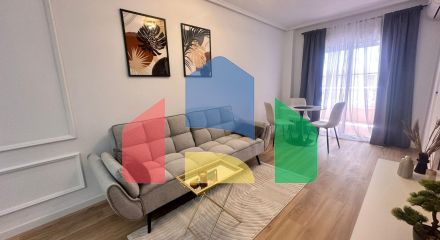 Beautiful renovated apartment located just 500 meters from the sea.