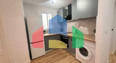 Beautiful renovated apartment located just 500 meters from the sea.