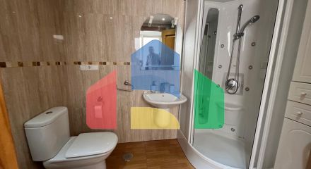 Пентхаус в центре, прямо возле Plaza de Oriente. С парковкой