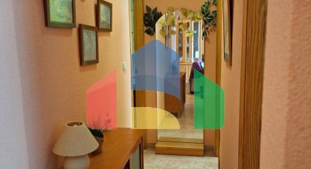 Хорошая и уютная двухкомнатная квартира в Torrevieja Хорошая и уютная двухкомнатная квартира в Torrevieja