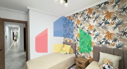 ШИКАРНАЯ КВАРТИРА ПОСЛЕ КАП. РЕМОНТА В 50 МЕТРАХ ОТ ПЛЯЖА. 4 СПАЛЬНИ. 2 ВАННЫЕ КОМНАТЫ. ПЛОЩАДЪ 105 М2.