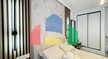 ШИКАРНАЯ КВАРТИРА ПОСЛЕ КАП. РЕМОНТА В 50 МЕТРАХ ОТ ПЛЯЖА. 4 СПАЛЬНИ. 2 ВАННЫЕ КОМНАТЫ. ПЛОЩАДЪ 105 М2.