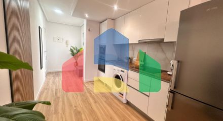 Квартира с бассейном и новым ремонтом: 2 спальни, 500 м. с пляжа Квартира с бассейном и новым ремонтом: 2 спальни, 500 м. с пляжа