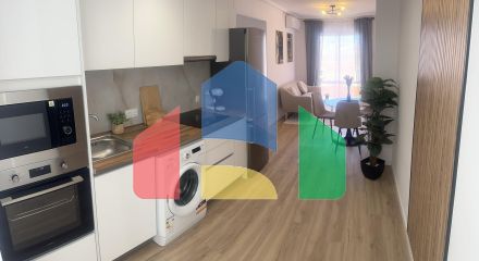 Квартира с бассейном и новым ремонтом: 2 спальни, 500 м. с пляжа Квартира с бассейном и новым ремонтом: 2 спальни, 500 м. с пляжа