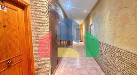 Квартира с бассейном и новым ремонтом: 2 спальни, 500 м. с пляжа Квартира с бассейном и новым ремонтом: 2 спальни, 500 м. с пляжа