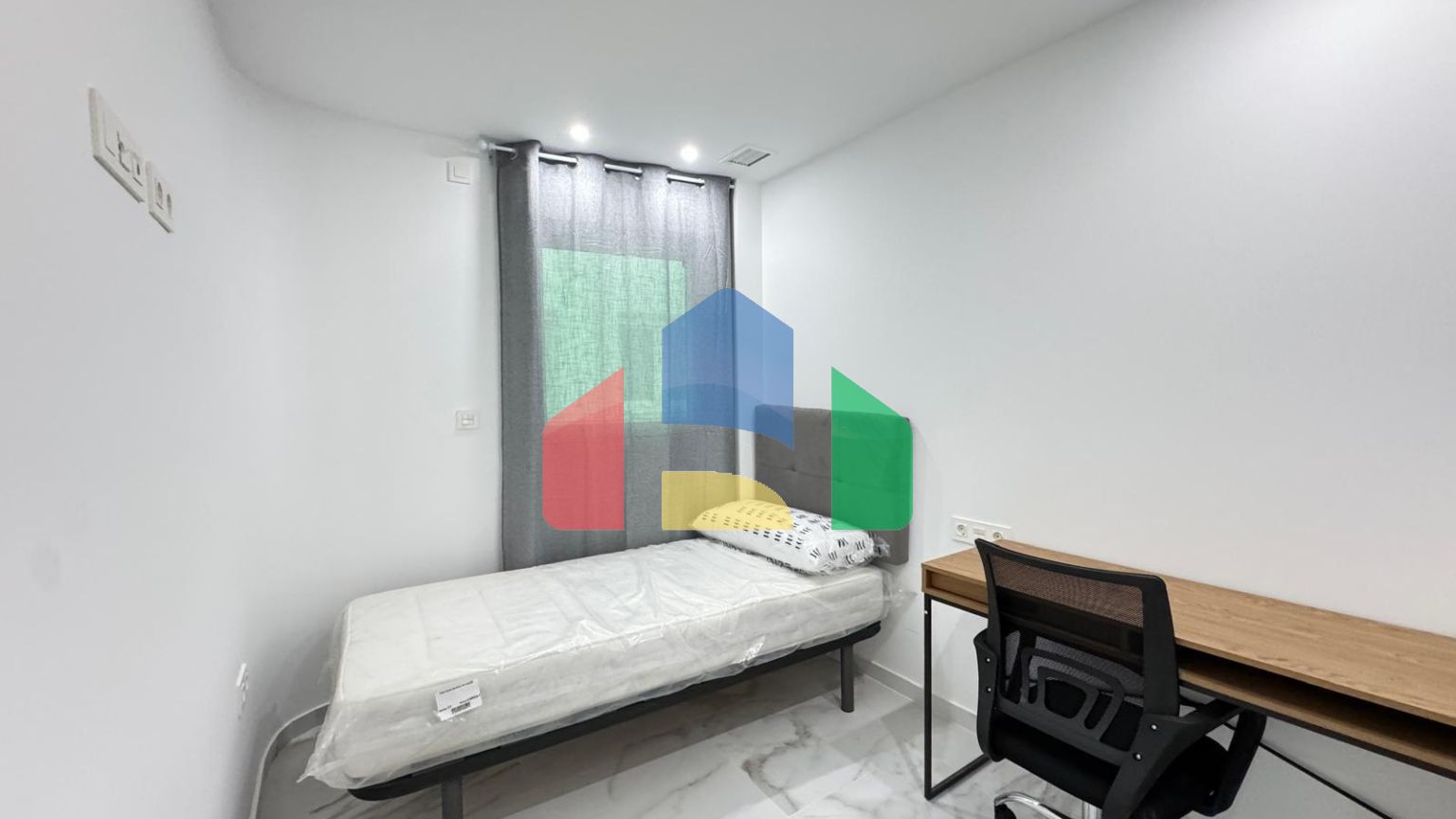 НОВЫЕ АПАРТАМЕНТЫ В КОМПЛЕКСЕ «АЛЕГРИЯ 22» 2 СПАЛЬНИ. 2 ВАННЫЕ КОМНАТЫ. ГАРАЖ. ЗОНА БАРБЕКЮ.