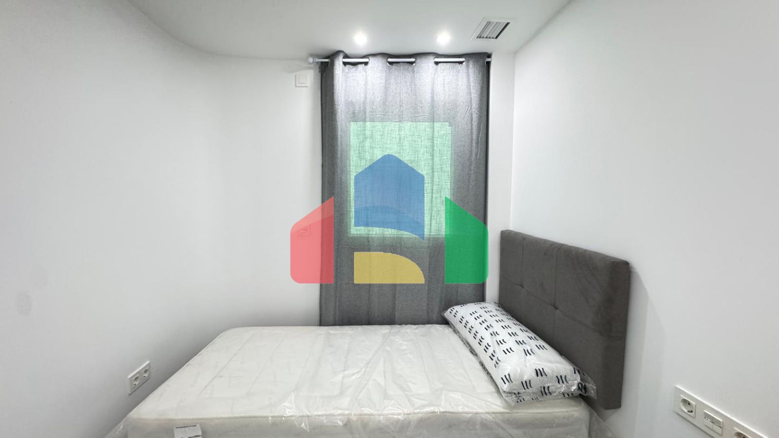 НОВЫЕ АПАРТАМЕНТЫ В КОМПЛЕКСЕ «АЛЕГРИЯ 22» 2 СПАЛЬНИ. 2 ВАННЫЕ КОМНАТЫ. ГАРАЖ. ЗОНА БАРБЕКЮ.