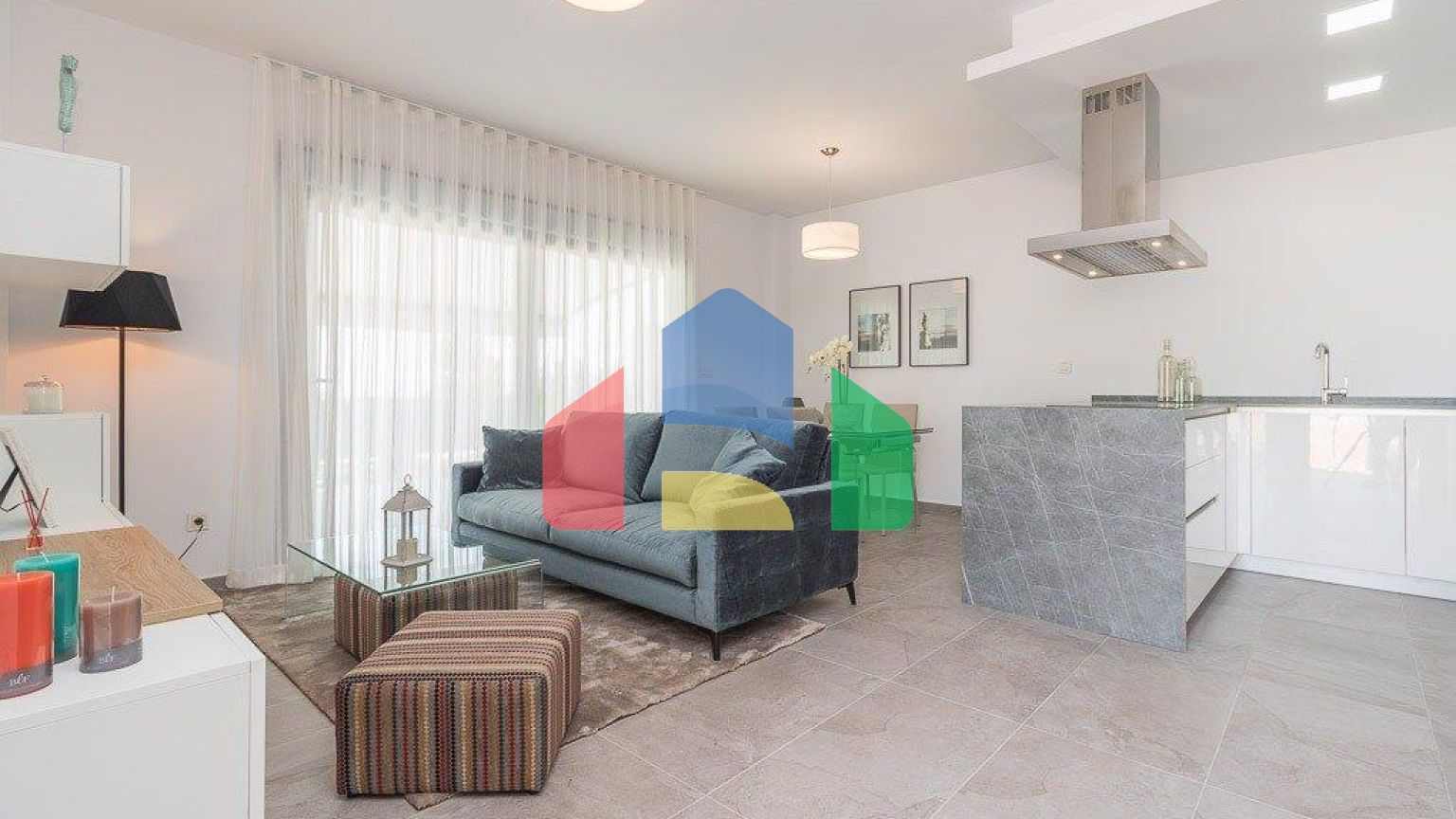 Новый жилой комплекс в Лос Балконес (Торревьеха)