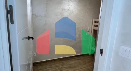 APARTAMENTO DE LUJO . EN PRIMERA LINEA CON VISTAS AL MAR