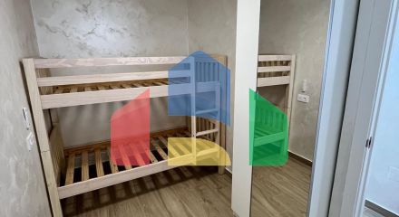 APARTAMENTO DE LUJO . EN PRIMERA LINEA CON VISTAS AL MAR